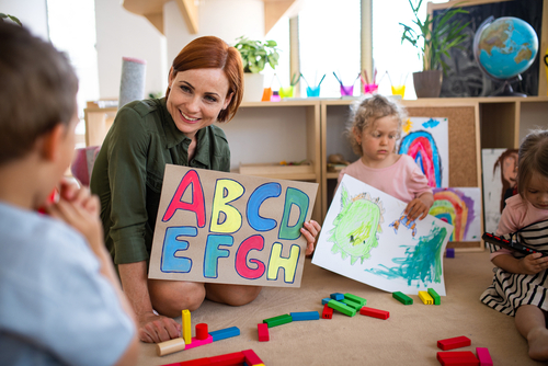 How hard is it to find Bristol nursery jobs?