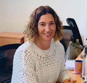 Karen, Director